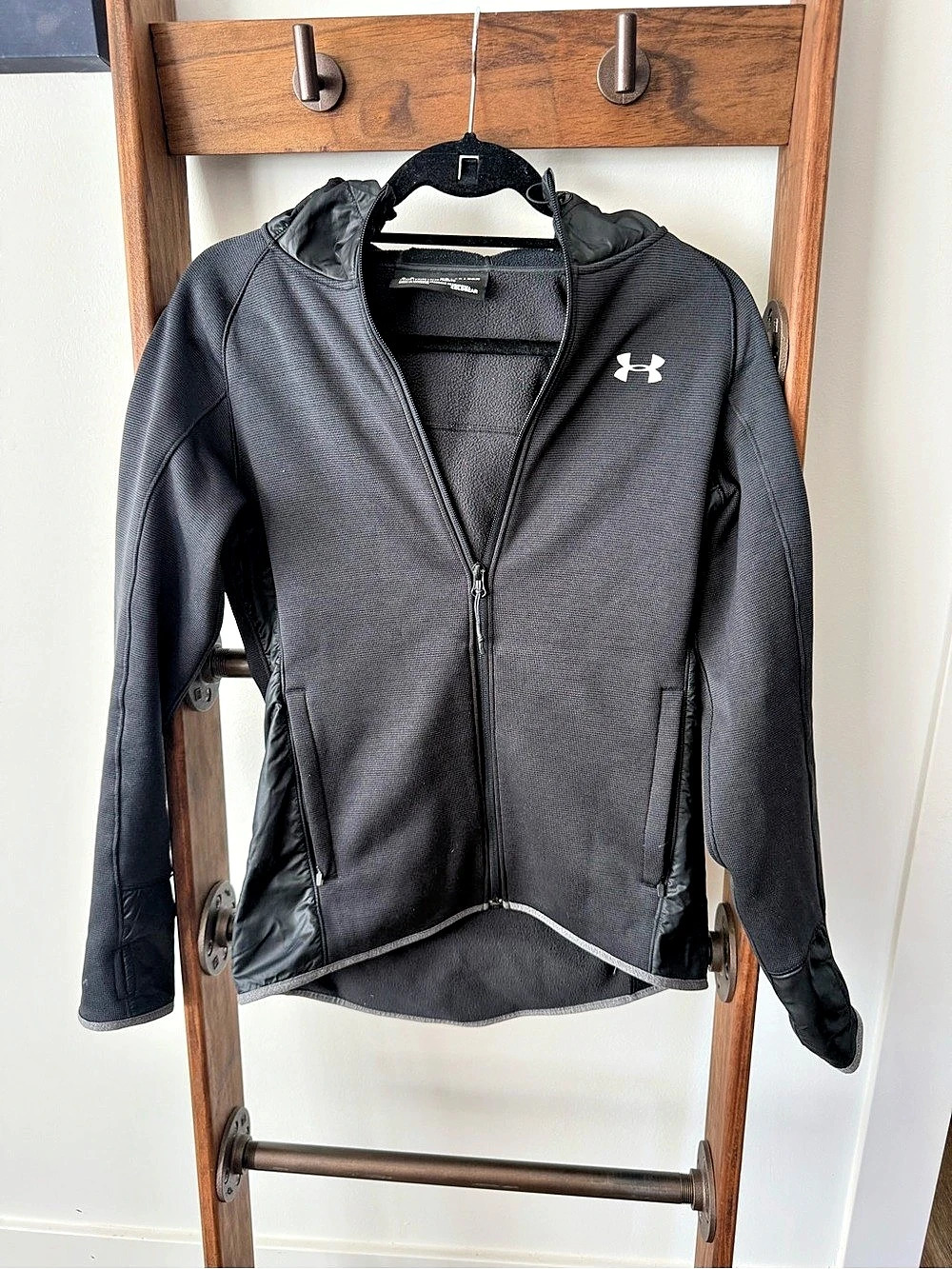 Under Armour Women's Black Athletic Jacket Size XS